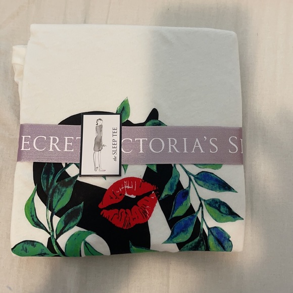 Victoria Sectret’s PJ obo - Picture 2 of 3